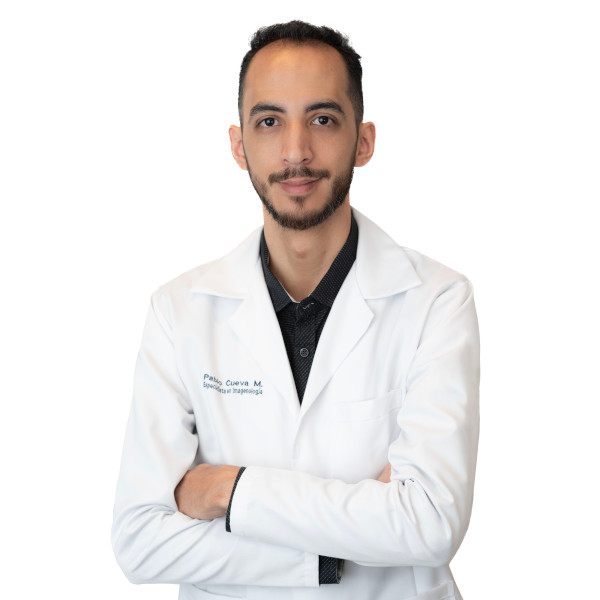 Dr. Pablo Cueva